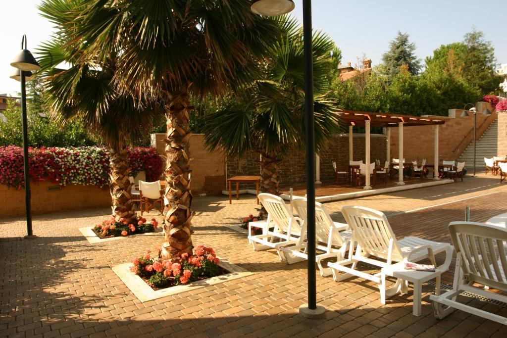 Residence Tortorella Торторето Экстерьер фото