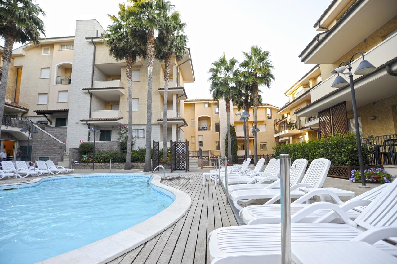 Residence Tortorella Торторето Экстерьер фото